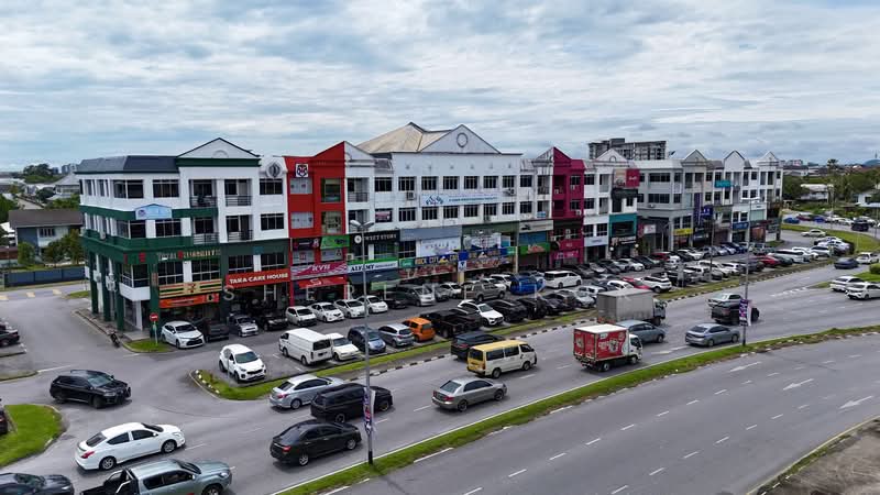 Kedai untuk Dijual di Kuching (Sarawak) - Sherene Kok - Exterior - PropertyGuru.com.my