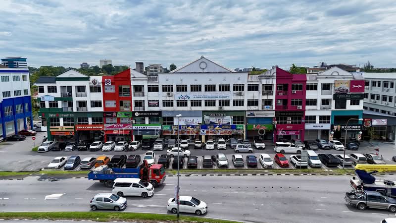 Kedai untuk Dijual di Kuching (Sarawak) - Sherene Kok - Exterior - PropertyGuru.com.my