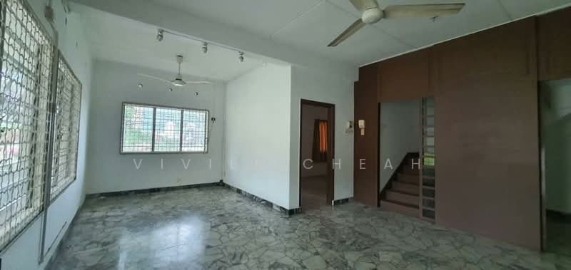 Rumah Berkembar untuk Dijual di Tanjung Bungah (Penang) - Vivien Cheah - Living Room - PropertyGuru.com.my