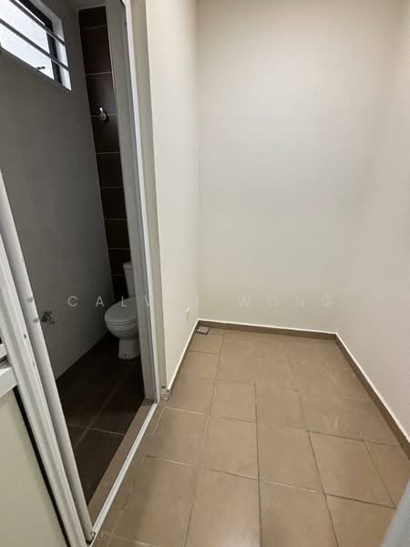 2-storey Terraced House for Rent in Taman Sutera Utama (Skudai) - Calvin Wong - Bathroom - PropertyGuru.com.my