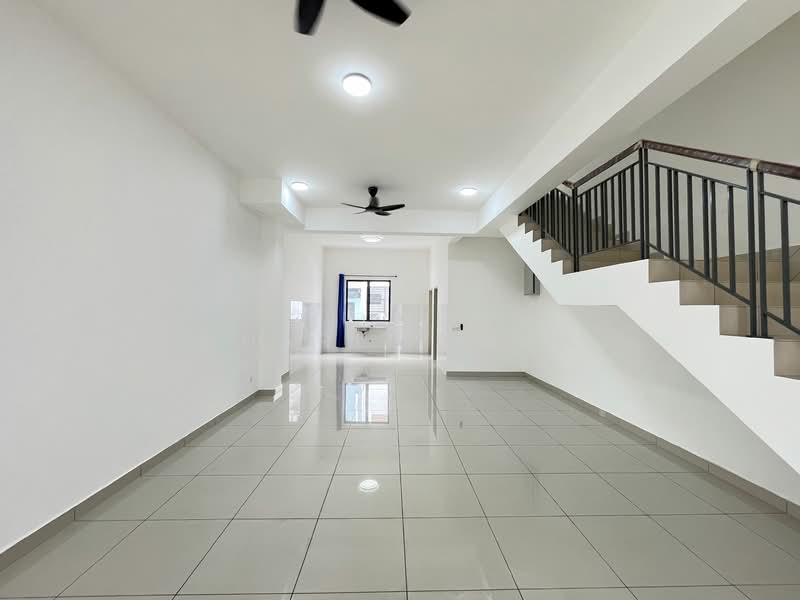 Rumah Teres 2 Tingkat untuk Dijual di Telok Panglima Garang (Selangor) - Charlie Gan - PropertyGuru.com.my