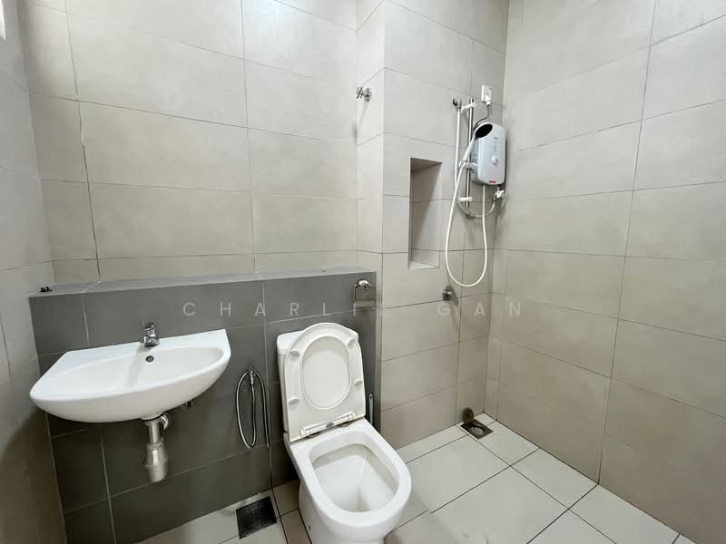 Rumah Teres 2 Tingkat untuk Dijual di Telok Panglima Garang (Selangor) - Charlie Gan - PropertyGuru.com.my