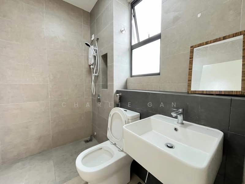 Rumah Teres 2 Tingkat untuk Dijual di Telok Panglima Garang (Selangor) - Charlie Gan - PropertyGuru.com.my