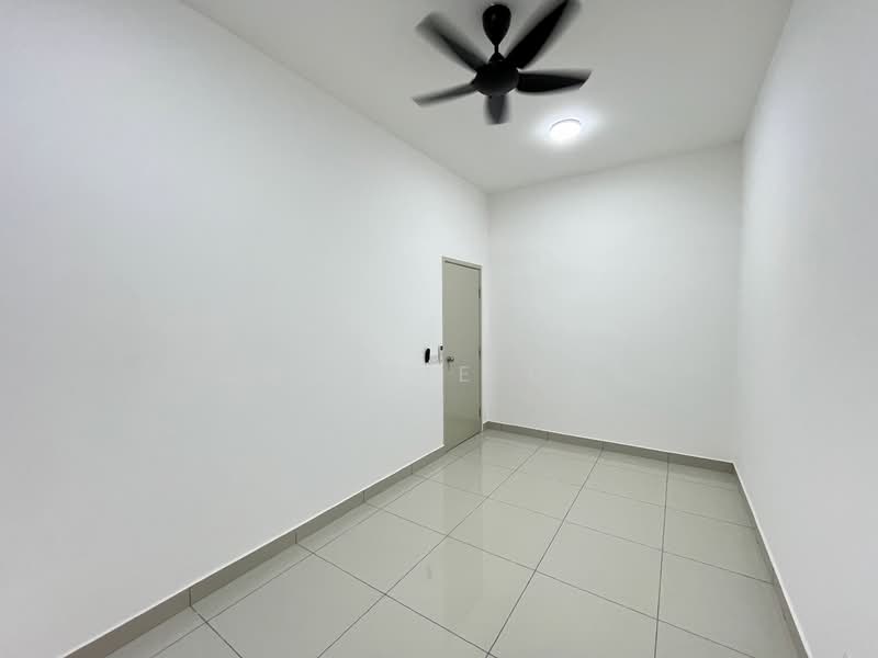 Rumah Teres 2 Tingkat untuk Dijual di Telok Panglima Garang (Selangor) - Charlie Gan - PropertyGuru.com.my
