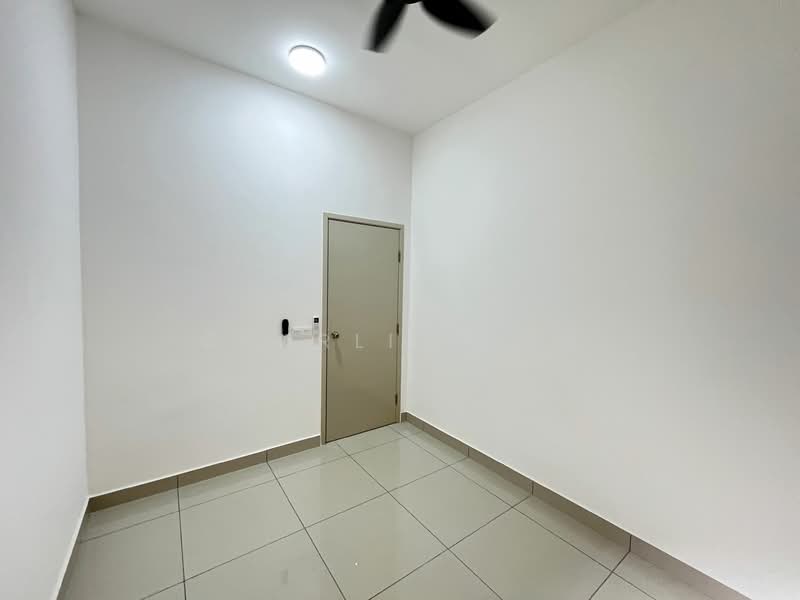 Rumah Teres 2 Tingkat untuk Dijual di Telok Panglima Garang (Selangor) - Charlie Gan - PropertyGuru.com.my