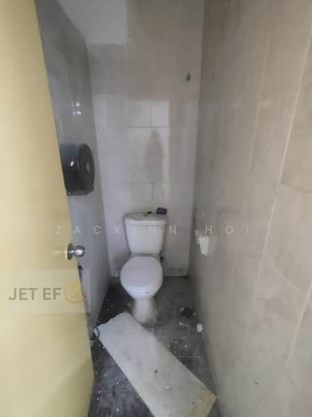 Kedai untuk Disewa di Bandar Botanic (Klang) - Zackinn Hoi - Bathroom - PropertyGuru.com.my