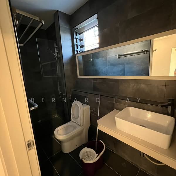 Rumah Teres 2 Tingkat untuk Dijual di Kota Kemuning (Shah Alam) - Bernard Tay - Bathroom - PropertyGuru.com.my