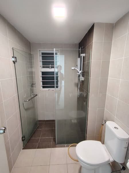 Kondominium untuk Disewa di Casa Tropika - Jeffrey Yap - Bathroom - PropertyGuru.com.my
