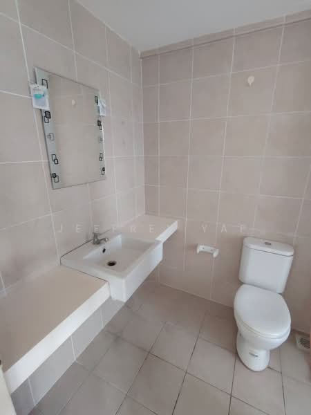 Kondominium untuk Disewa di Casa Tropika - Jeffrey Yap - Bathroom - PropertyGuru.com.my