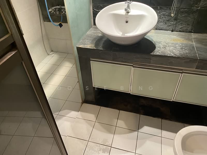 Service Residence for Rent at Ritze Perdana 1 - Soo See Beng - Bathroom - PropertyGuru.com.my