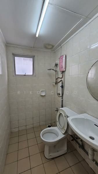 Condominium for Rent at D'aman Crimson - Riko Choo - Bathroom - PropertyGuru.com.my