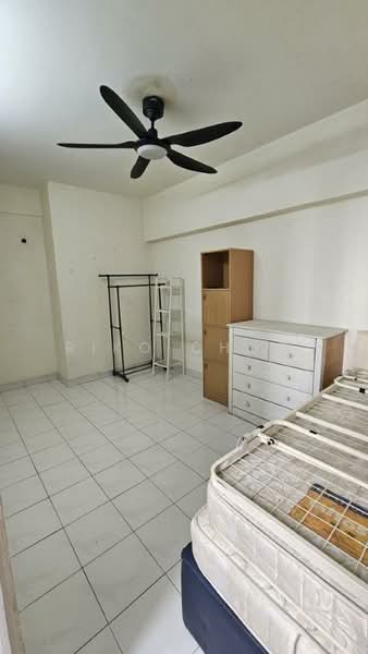 Condominium for Rent at D'aman Crimson - Riko Choo - Bedroom - PropertyGuru.com.my