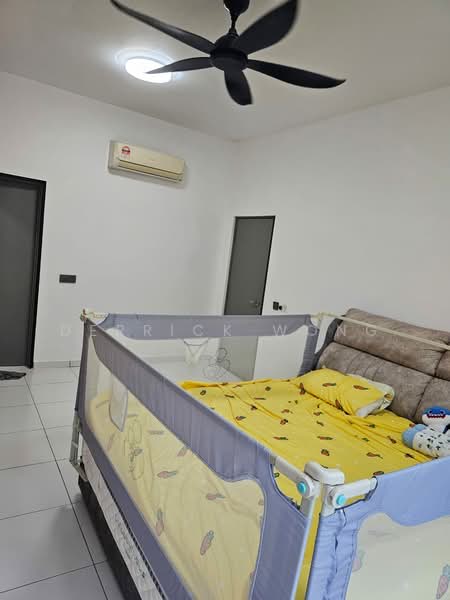 Servis Apartment untuk Dijual di Sky View - Derrick Wong - Bedroom - PropertyGuru.com.my