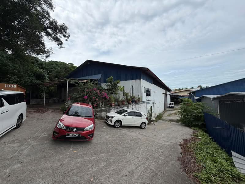 Warehouse for Sale in Kampung Baru Subang (Sungai Buloh) - Shane Khow - Exterior - PropertyGuru.com.my