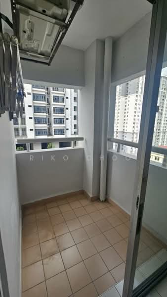 Condominium for Sale at D'aman Crimson - Riko Choo - Balcony - PropertyGuru.com.my