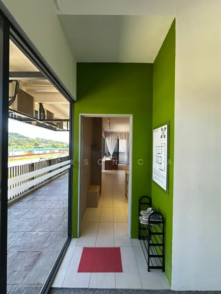 Pangsapuri untuk Dijual di Kayana Heights @ Ayuria Place, Alamesra - Jackson Chan - Entrance - PropertyGuru.com.my