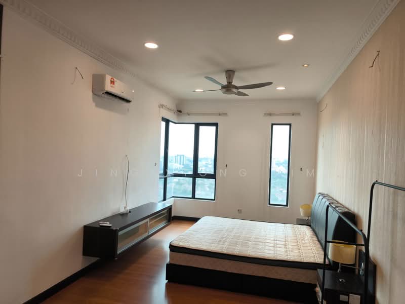 Kondominium untuk Disewa di Zefer Hill Residence - Jing Xiong Lim - Bedroom - PropertyGuru.com.my
