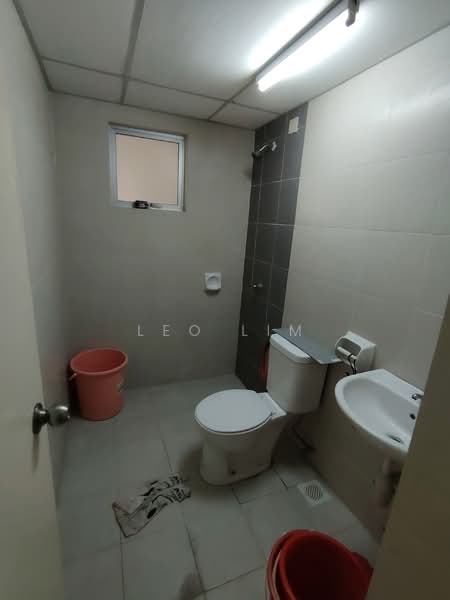 Kondominium untuk Disewa di Sri Angsana Hilir - Leo Lim - Bathroom - PropertyGuru.com.my
