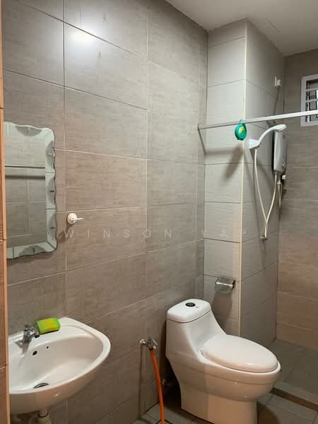 Service Residence for Rent at D'carlton (Residensi Seri Mega) - Winson Yap - Bathroom - PropertyGuru.com.my