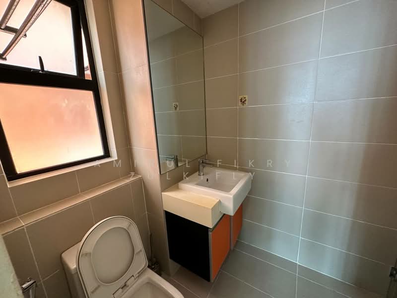 Servis Apartment untuk Disewa di Kanvas SOHO - Amirul Fikry Zulkifly - Bathroom - PropertyGuru.com.my
