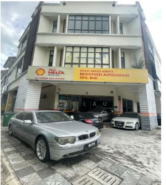 Shop for Rent in Alam Damai (Cheras) - HL Lau - Exterior - PropertyGuru.com.my