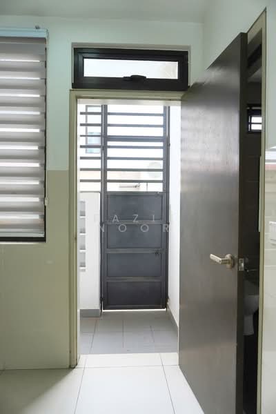 Rumah Teres 2 Tingkat untuk Dijual di Elmina Valley 1 (Shah Alam) - Fazie Noor - Entrance - PropertyGuru.com.my