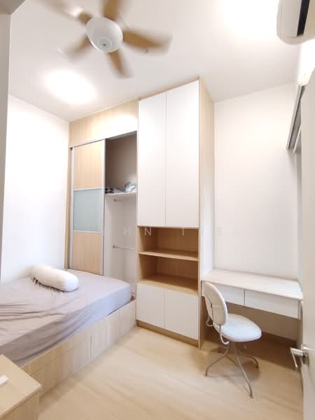 Servis Apartment untuk Disewa di Gravit8, Klang - John Tee - Bedroom - PropertyGuru.com.my