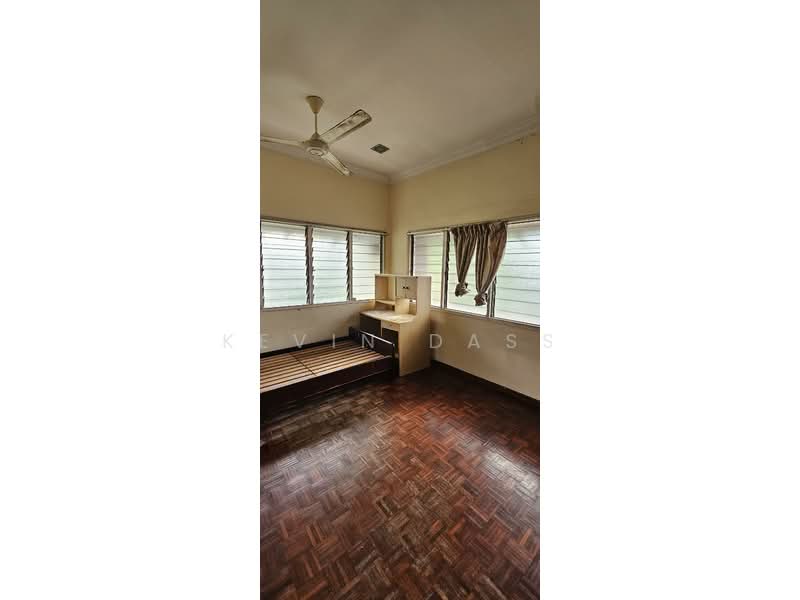 Rumah Berkembar untuk Dijual di Bangsar Baru (Bangsar) - Kevin Dass - Bedroom - PropertyGuru.com.my