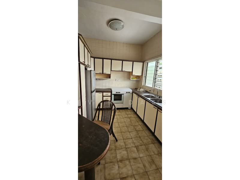 Rumah Berkembar untuk Dijual di Bangsar Baru (Bangsar) - Kevin Dass - Kitchen - PropertyGuru.com.my