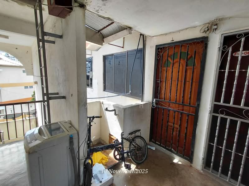 Rumah Flat untuk Dijual di Desa Permai Indah Flat - Alex Ho - Balcony - PropertyGuru.com.my