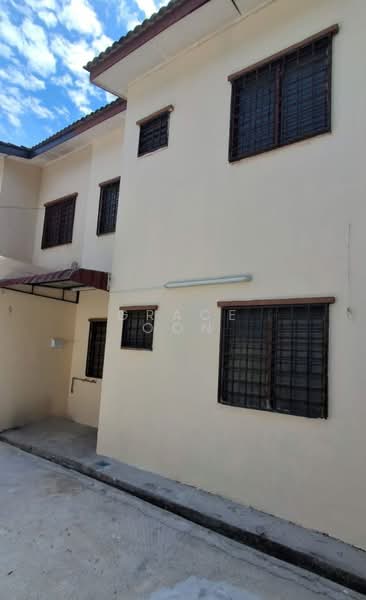 Rumah Teres 2 Tingkat untuk Disewa di Taman Lestari Perdana (Seri Kembangan) - Grace Oon - Exterior - PropertyGuru.com.my