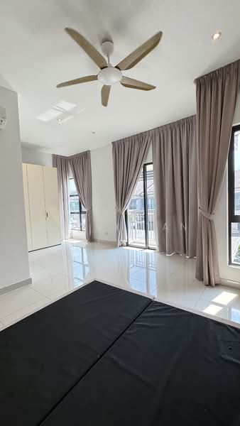 Semi-Detached House for Rent in Telok Panglima Garang (Selangor) - Tracy Tan - PropertyGuru.com.my
