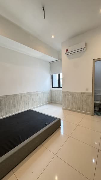 Semi-Detached House for Rent in Telok Panglima Garang (Selangor) - Tracy Tan - PropertyGuru.com.my
