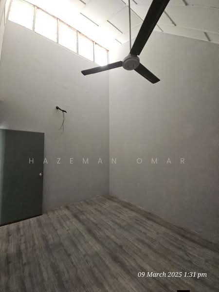 Rumah Teres 1 Tingkat untuk Dijual di Kelana Jaya (Petaling Jaya) - Hazeman Omar - Interior - PropertyGuru.com.my