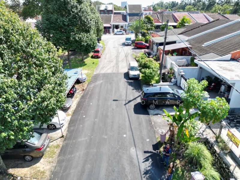 Rumah Teres 1 Tingkat untuk Dijual di Kelana Jaya (Petaling Jaya) - Hazeman Omar - Exterior - PropertyGuru.com.my