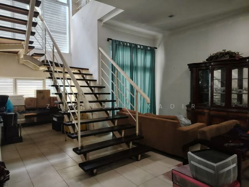 Semi-Detached House for Sale in Petaling Jaya (Selangor) - Zubaidah Kadir - Living Room - PropertyGuru.com.my