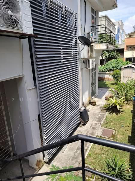 Semi-Detached House for Sale in Petaling Jaya (Selangor) - Zubaidah Kadir - Exterior - PropertyGuru.com.my