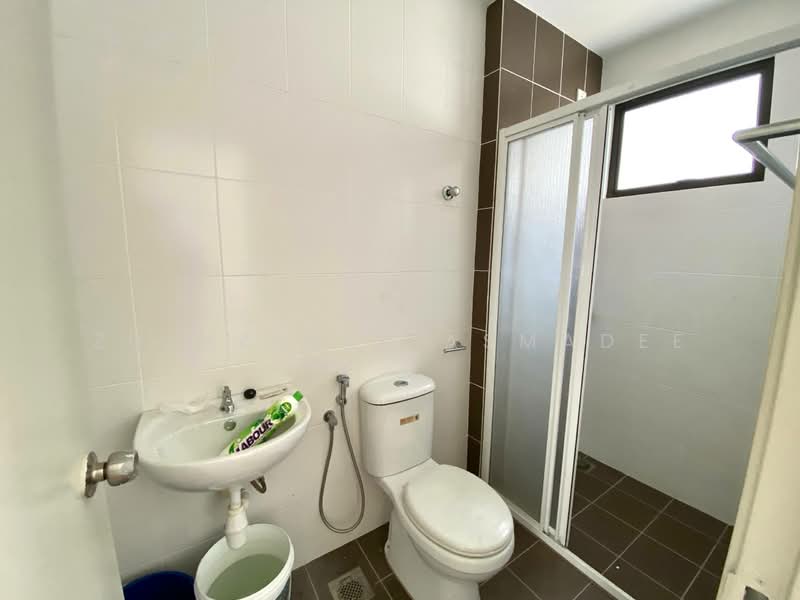 2-storey Terraced House for Rent in Abadi Heights (Puchong) - Zulhaikal Asmadee - Bathroom - PropertyGuru.com.my