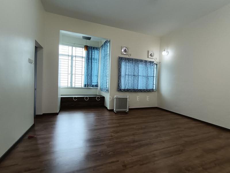 Rumah Teres 2-Tingkat untuk Dijual di Cameron Highlands (Pahang) - Coco Lee - Master bedroom - PropertyGuru.com.my
