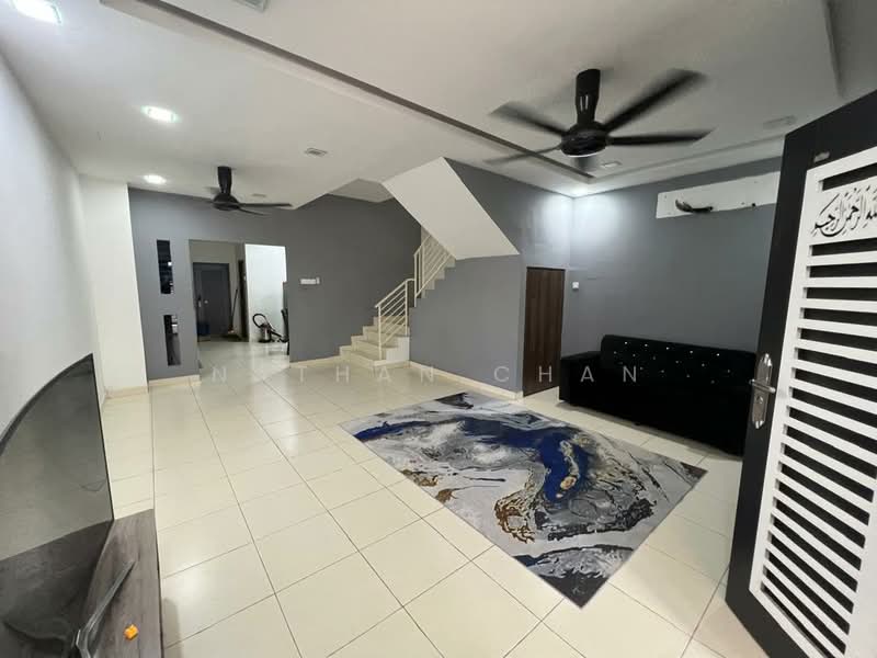 Rumah Teres 2.5 Tingkat untuk Dijual di Taman Scientex Senai (Senai) - Nathan Chan - Living Room - PropertyGuru.com.my