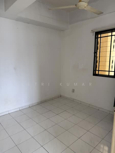 Pangsapuri untuk Dijual di PJS One Apartments - Vetri Kumar - PropertyGuru.com.my