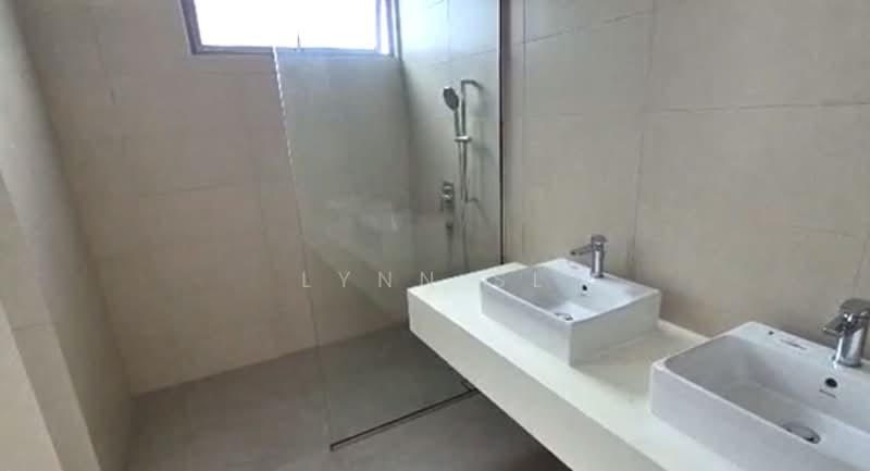 Rumah Berkembar untuk Dijual di Shah Alam (Selangor) - Lynn SL - Bathroom - PropertyGuru.com.my