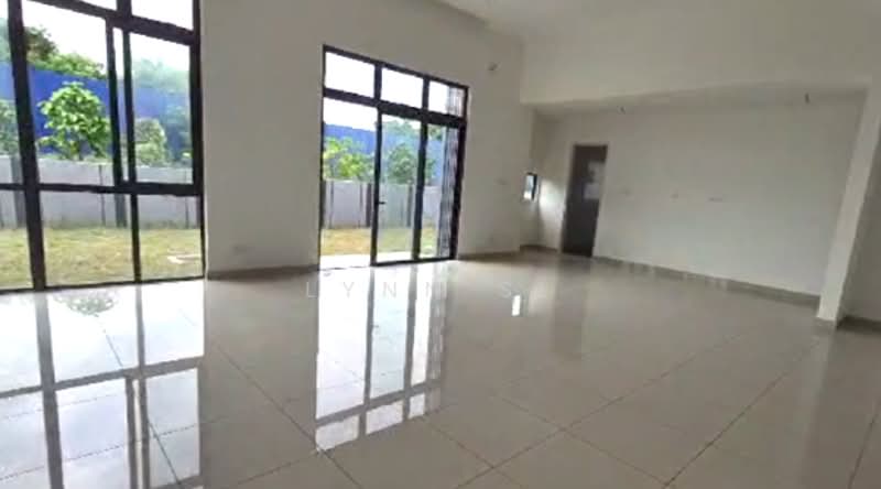Rumah Berkembar untuk Dijual di Shah Alam (Selangor) - Lynn SL - Living Room - PropertyGuru.com.my