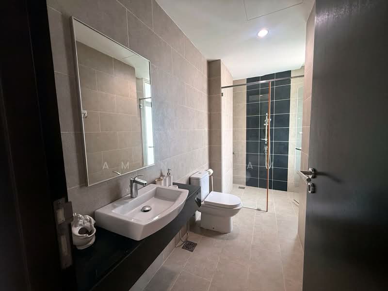 Condominium for Rent at Gurney Paragon - Amanda Lam - Bathroom - PropertyGuru.com.my