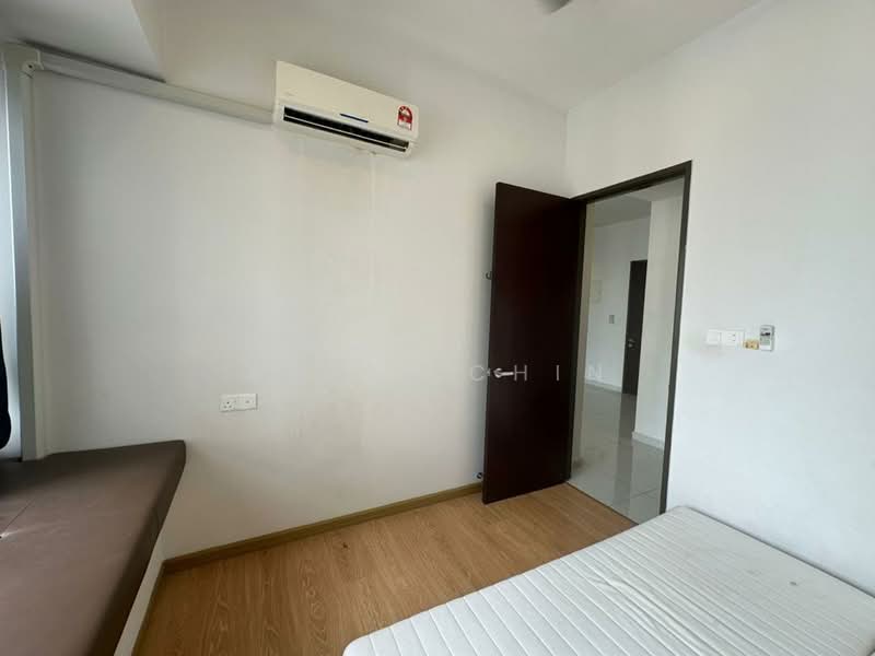 Condominium for Rent at Lovell @ Country Garden Danga Bay - April Chin - Bedroom - PropertyGuru.com.my
