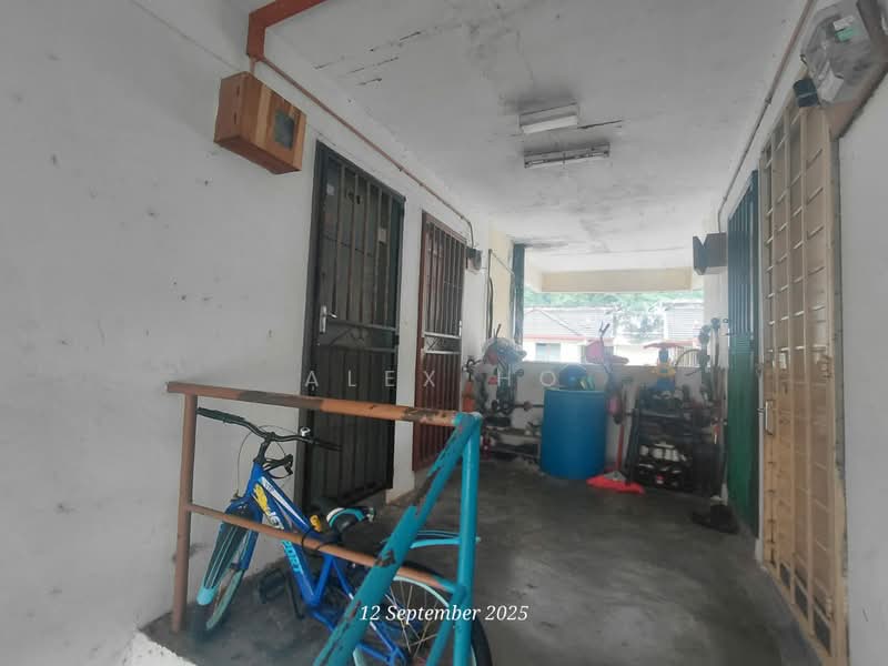 Rumah Flat untuk Dijual di Desaria Sri Merpati - Alex Ho - Corridor - PropertyGuru.com.my