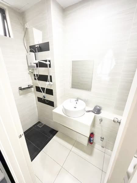 Servis Apartment untuk Disewa di D'Summit Residences - CK Lim - PropertyGuru.com.my