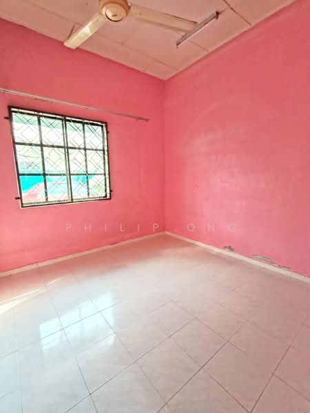 1-storey Terraced House for Sale in Taman Amra (Bukit Mertajam) - Philip Ong - Bedroom - PropertyGuru.com.my