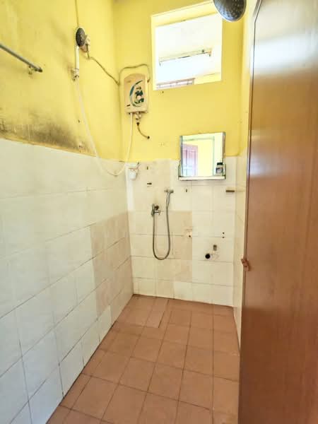 1-storey Terraced House for Sale in Taman Amra (Bukit Mertajam) - Philip Ong - Bathroom - PropertyGuru.com.my
