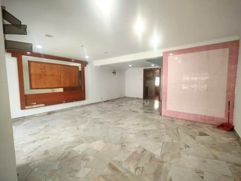 Rumah Teres 2 Tingkat untuk Dijual di Cheras (Kuala Lumpur) - Allie Jamal - Living Room - PropertyGuru.com.my